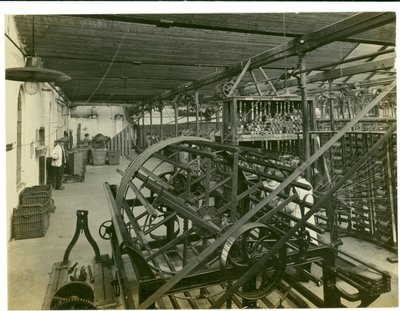 Salle de chaîne, Long Meadow mill, 1923 - English Photographer